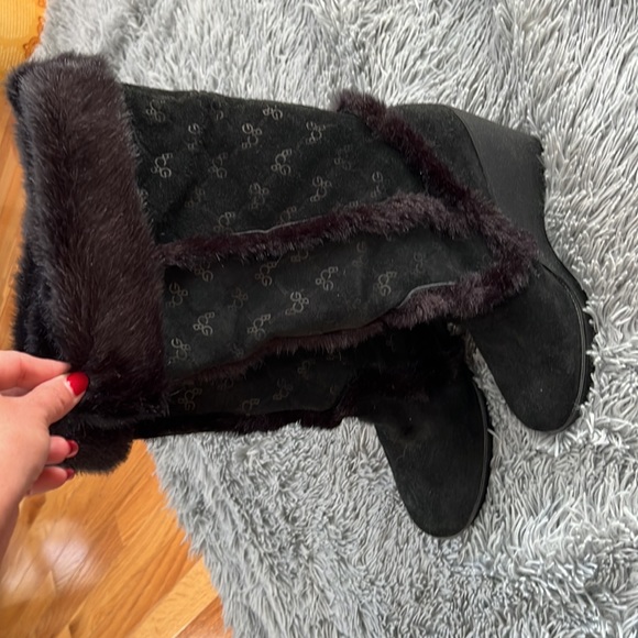 Bcbg cozy faux fur lined wedge boot - Picture 5 of 7